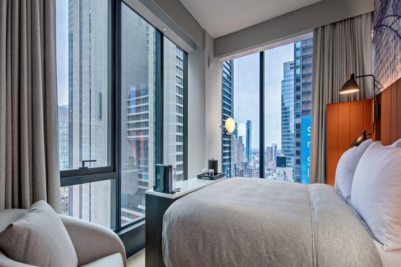Doubletree Suites By Hilton Nyc - Times Square Νέα Υόρκη Εξωτερικό φωτογραφία
