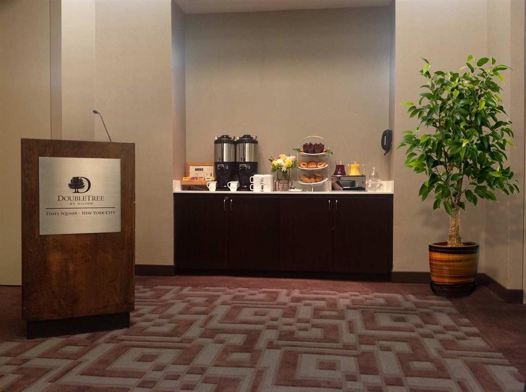 Doubletree Suites By Hilton Nyc - Times Square Νέα Υόρκη Εστιατόριο φωτογραφία