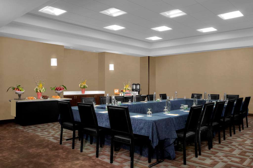Doubletree Suites By Hilton Nyc - Times Square Νέα Υόρκη Ανέσεις φωτογραφία