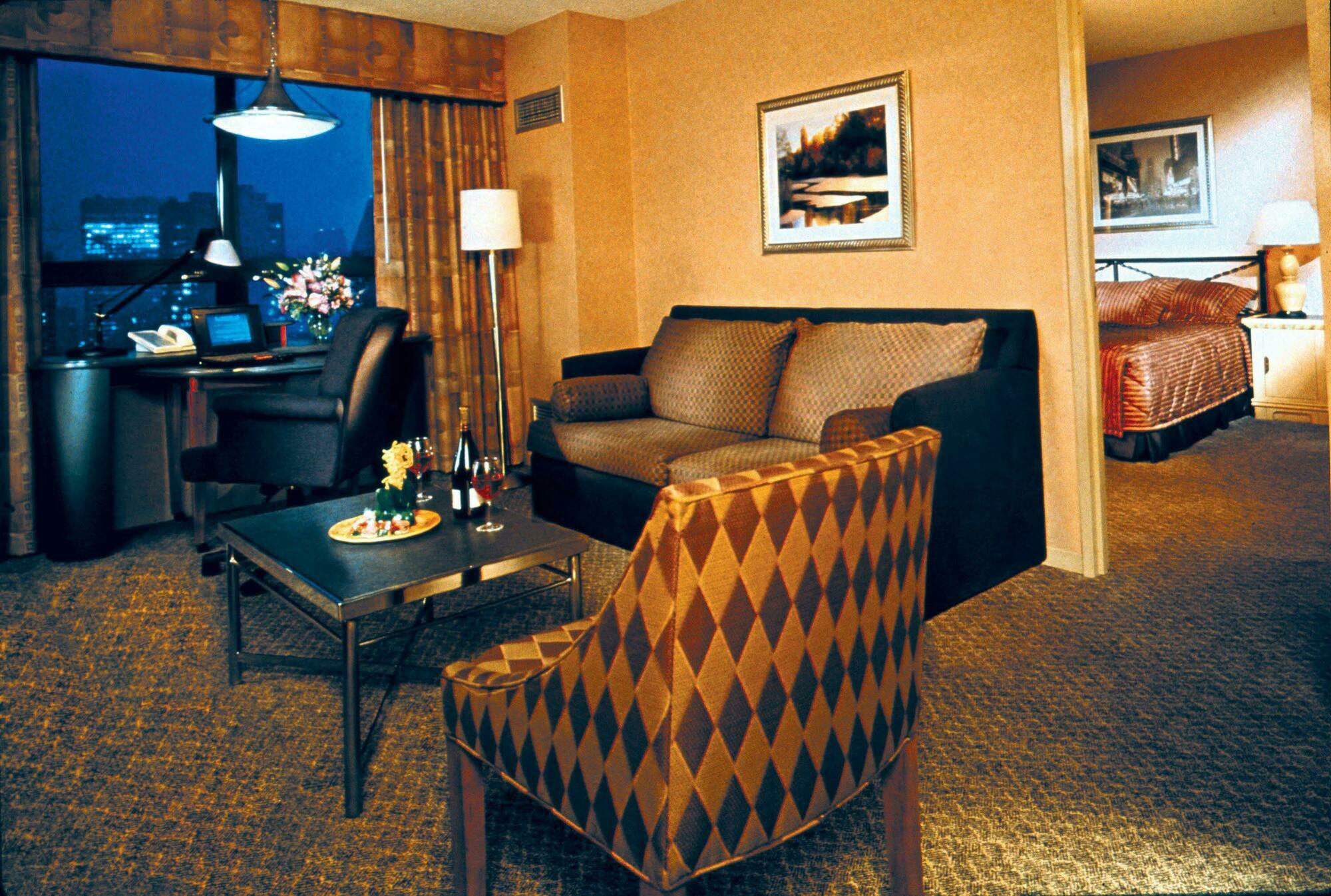 Doubletree Suites By Hilton Nyc - Times Square Νέα Υόρκη Δωμάτιο φωτογραφία